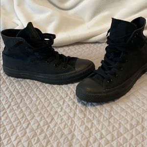 High top black converse